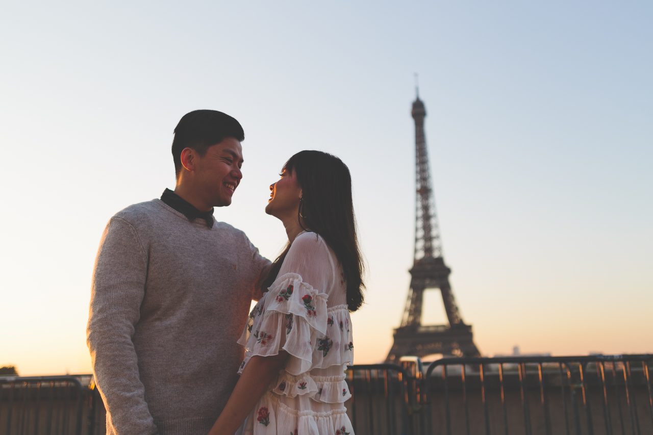 Q1A2086-1280x853 Morning stroll in Paris Weddings Weddings & Couples ảnh cưới paris ảnh đôi paris chụp ảnh paris couple photographie paris Couple Photography in Paris eiffel tower elopement photography paris engagement photography feature mariage photographe Paris portrait photography pre wedding paris soignethelabel tippytapp Wedding Photographer in Paris