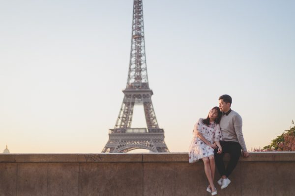 Q1A2121-600x400 Morning stroll in Paris Weddings Weddings & Couples ảnh cưới paris ảnh đôi paris chụp ảnh paris couple photographie paris Couple Photography in Paris eiffel tower elopement photography paris engagement photography feature mariage photographe Paris portrait photography pre wedding paris soignethelabel tippytapp Wedding Photographer in Paris