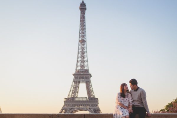 Q1A2125-600x400 Morning stroll in Paris Weddings Weddings & Couples ảnh cưới paris ảnh đôi paris chụp ảnh paris couple photographie paris Couple Photography in Paris eiffel tower elopement photography paris engagement photography feature mariage photographe Paris portrait photography pre wedding paris soignethelabel tippytapp Wedding Photographer in Paris