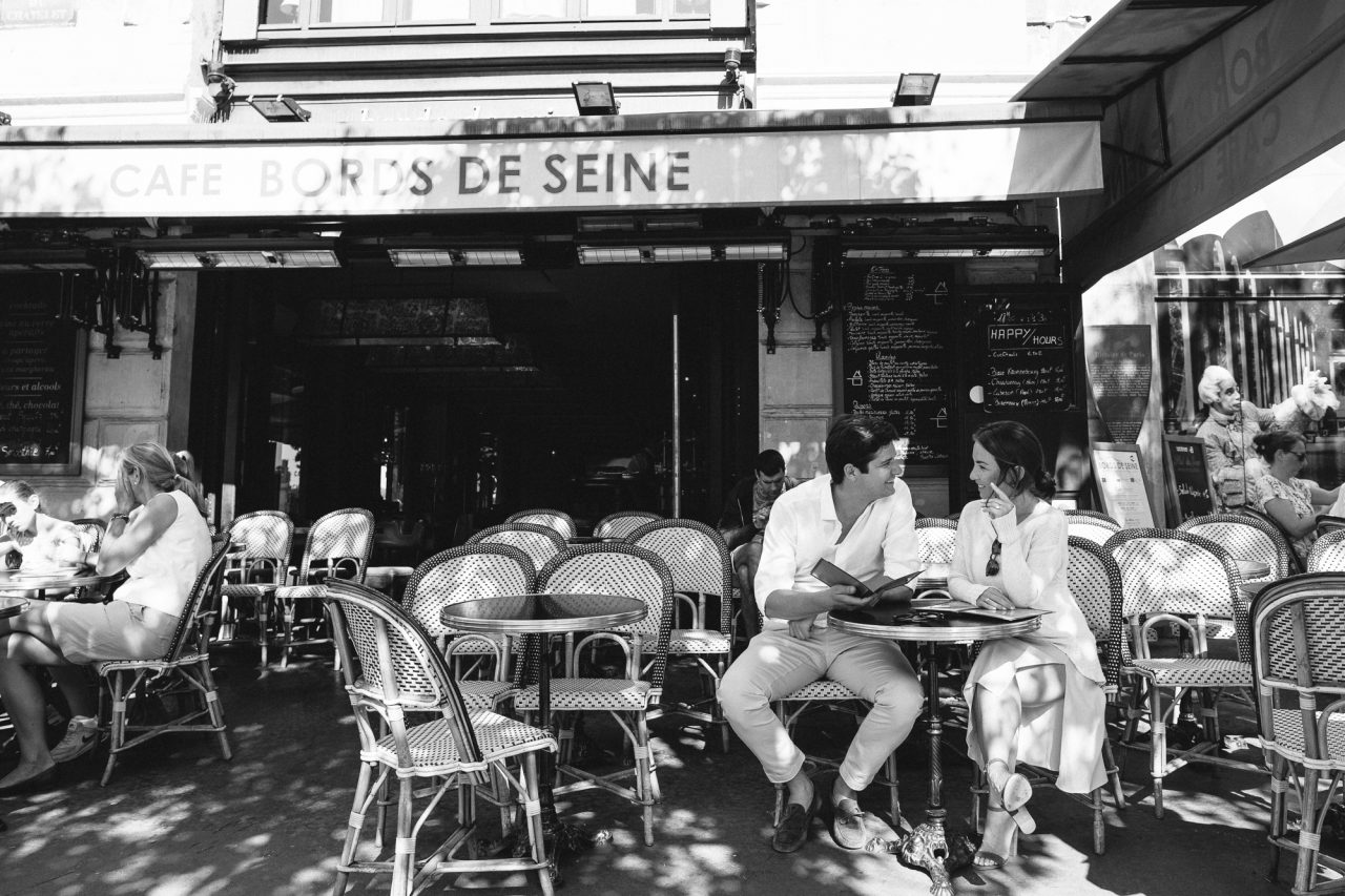 IMG_3665-2-1280x853 What makes you love Paris? Couples Weddings Weddings & Couples american in paris american photographer paris ảnh đôi paris black and white paris cafe paris chụp ảnh paris coffee paris Couple Photography in Paris elopement photography paris engagement paris engagement photography feature mariage photographe noir et blanc photographie paris noire et blanc Paris portrait photography pre wedding paris quai de seine paris seine paris wanderlust photography Wedding Photographer in Paris