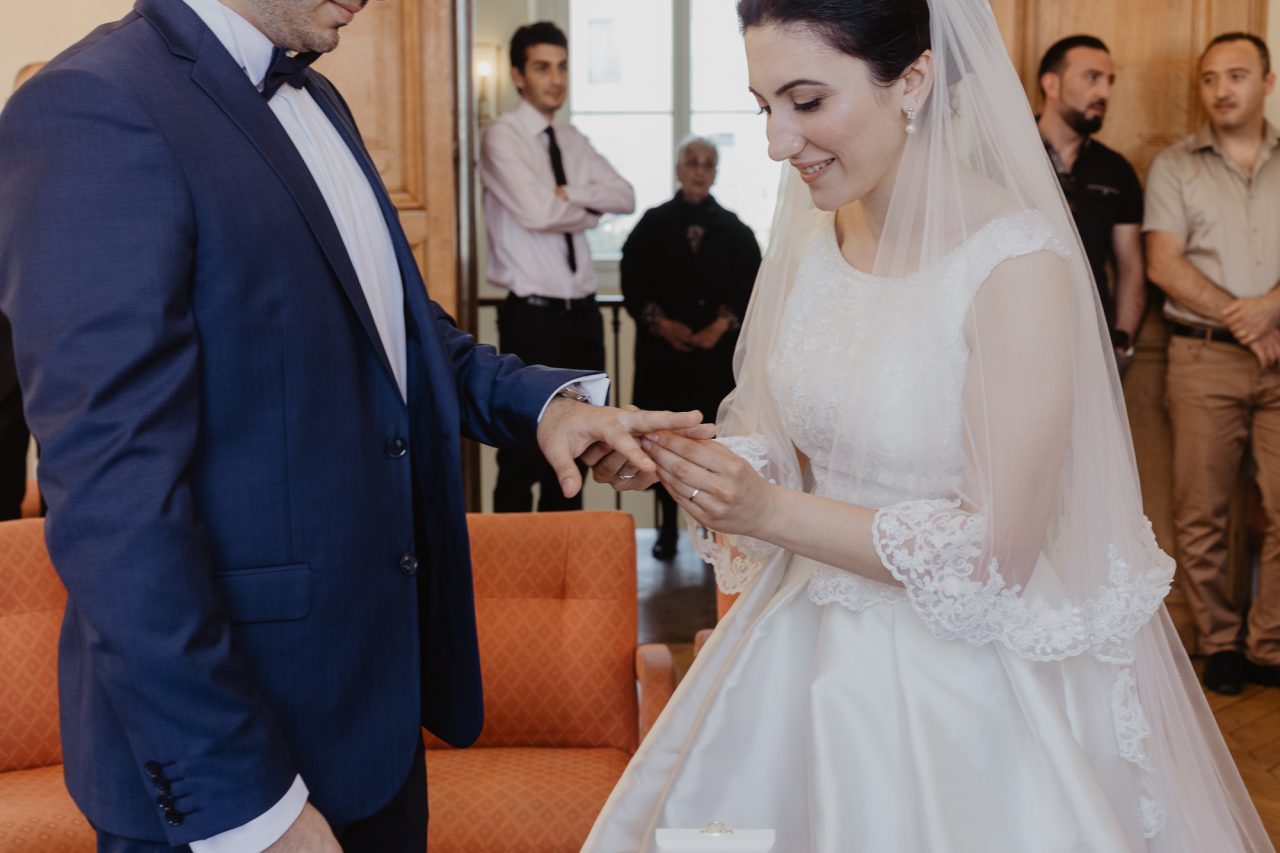 IMG_3041-1280x853 Un Mariage Arménien à Paris Weddings & Couples armenian wedding Couple Photography in Paris eiffel tower elopement photography paris Mariage Arménien mariage photographe reportage mariage Wedding Photographer in Paris wedding reportage