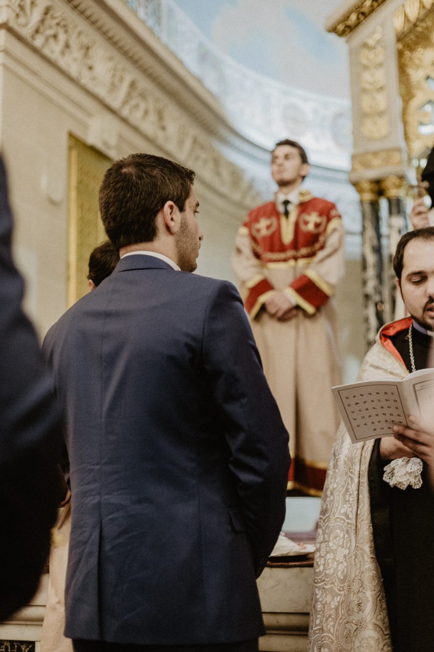 IMG_3150-853x1280 Un Mariage Arménien à Paris Weddings & Couples armenian wedding Couple Photography in Paris eiffel tower elopement photography paris Mariage Arménien mariage photographe reportage mariage Wedding Photographer in Paris wedding reportage