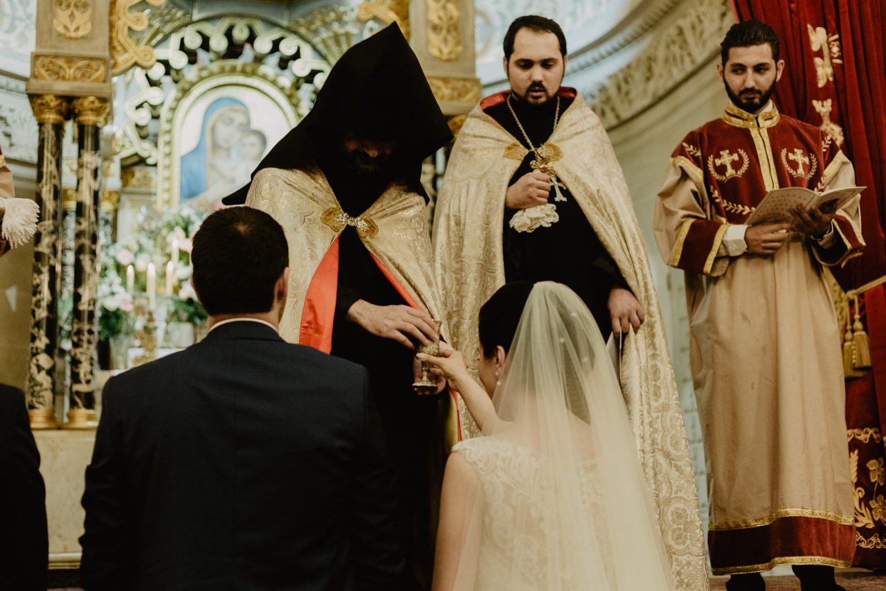 IMG_3208-1280x853 Un Mariage Arménien à Paris Weddings & Couples armenian wedding Couple Photography in Paris eiffel tower elopement photography paris Mariage Arménien mariage photographe reportage mariage Wedding Photographer in Paris wedding reportage