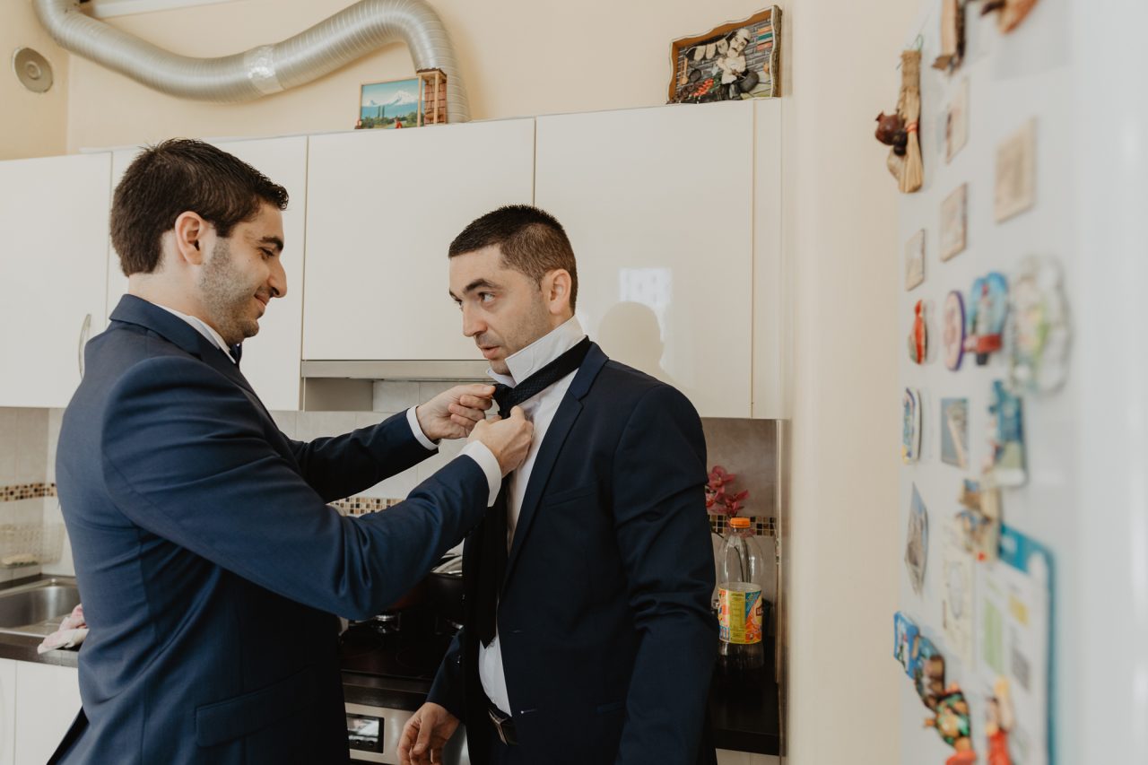 Q1A5168-1280x853 Un Mariage Arménien à Paris Weddings & Couples armenian wedding Couple Photography in Paris eiffel tower elopement photography paris Mariage Arménien mariage photographe reportage mariage Wedding Photographer in Paris wedding reportage