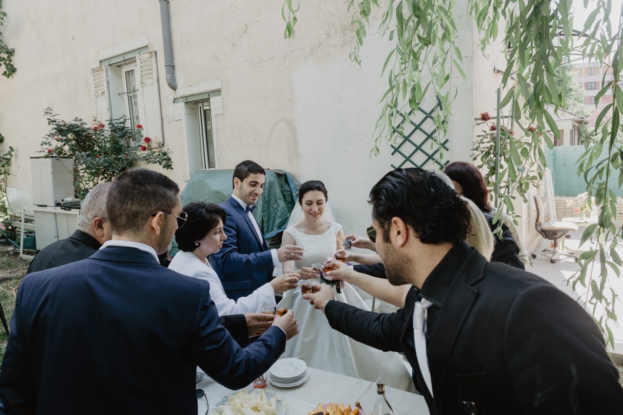 Q1A5194-1280x853 Un Mariage Arménien à Paris Weddings & Couples armenian wedding Couple Photography in Paris eiffel tower elopement photography paris Mariage Arménien mariage photographe reportage mariage Wedding Photographer in Paris wedding reportage