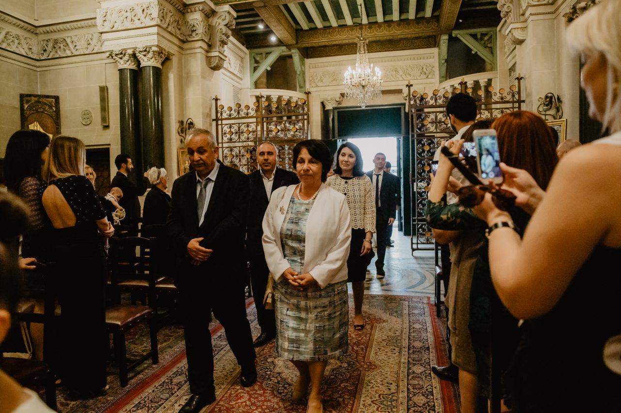 Q1A5542-1280x853 Un Mariage Arménien à Paris Weddings & Couples armenian wedding Couple Photography in Paris eiffel tower elopement photography paris Mariage Arménien mariage photographe reportage mariage Wedding Photographer in Paris wedding reportage