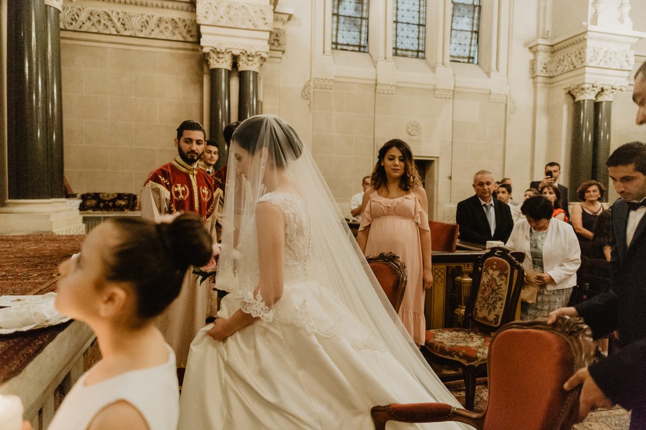 Q1A5557-1280x853 Un Mariage Arménien à Paris Weddings & Couples armenian wedding Couple Photography in Paris eiffel tower elopement photography paris Mariage Arménien mariage photographe reportage mariage Wedding Photographer in Paris wedding reportage