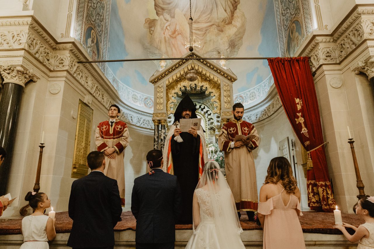 Q1A5615-1280x853 Un Mariage Arménien à Paris Weddings & Couples armenian wedding Couple Photography in Paris eiffel tower elopement photography paris Mariage Arménien mariage photographe reportage mariage Wedding Photographer in Paris wedding reportage