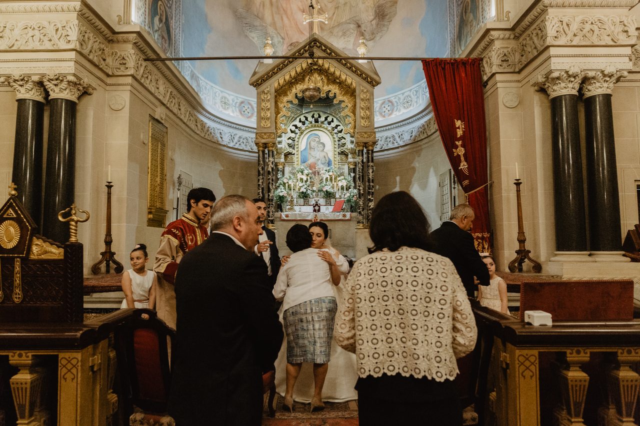 Q1A5649-1280x853 Un Mariage Arménien à Paris Weddings & Couples armenian wedding Couple Photography in Paris eiffel tower elopement photography paris Mariage Arménien mariage photographe reportage mariage Wedding Photographer in Paris wedding reportage