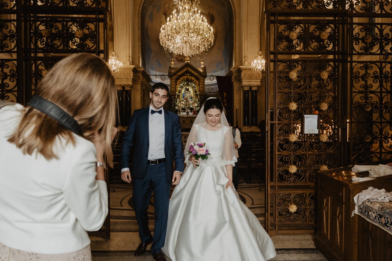 Q1A5696-1280x853 Un Mariage Arménien à Paris Weddings & Couples armenian wedding Couple Photography in Paris eiffel tower elopement photography paris Mariage Arménien mariage photographe reportage mariage Wedding Photographer in Paris wedding reportage