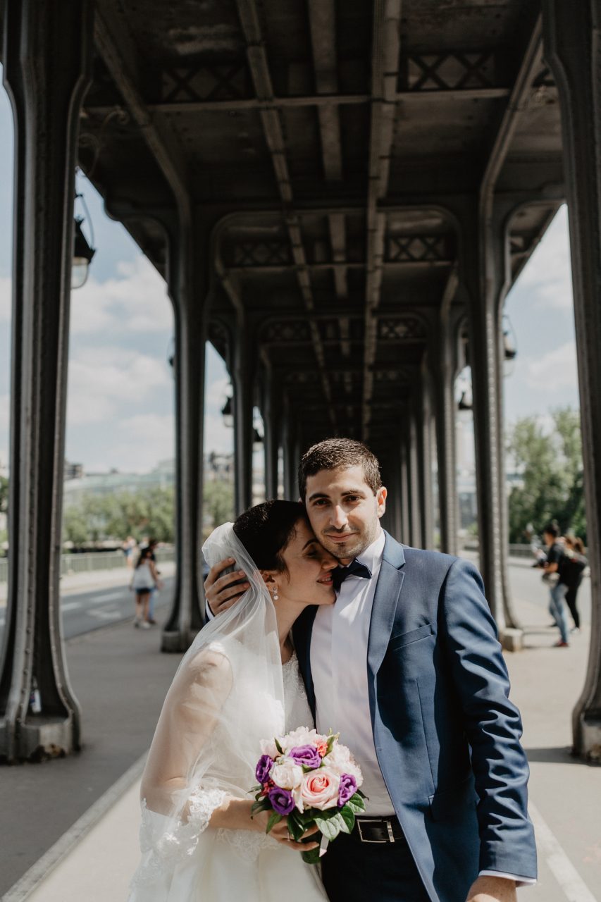 Q1A5777-853x1280 Un Mariage Arménien à Paris Weddings & Couples armenian wedding Couple Photography in Paris eiffel tower elopement photography paris Mariage Arménien mariage photographe reportage mariage Wedding Photographer in Paris wedding reportage