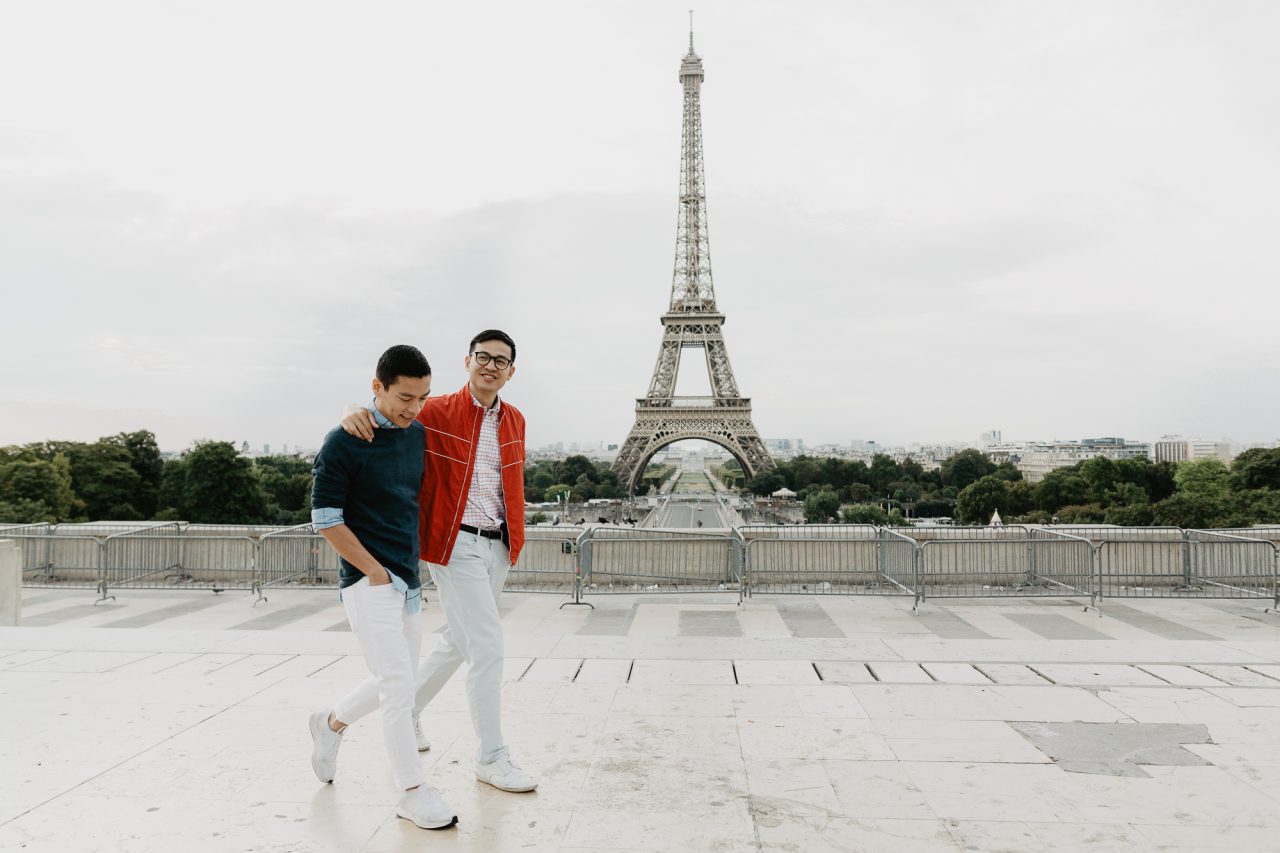 3Q1A9545-1280x853 Away We Wow in Paris Blog Weddings & Couples adrian and son ảnh cưới paris ảnh đôi paris away we wow paris chụp ảnh cưới châu âu chụp ảnh paris Couple Photography in Paris eiffel tower elopement photography paris engagement photography feature gay couple photography pre wedding paris same sex couple paris same sex couple photography vietnamese photographer paris wanderlust photography Wedding Photographer in Paris
