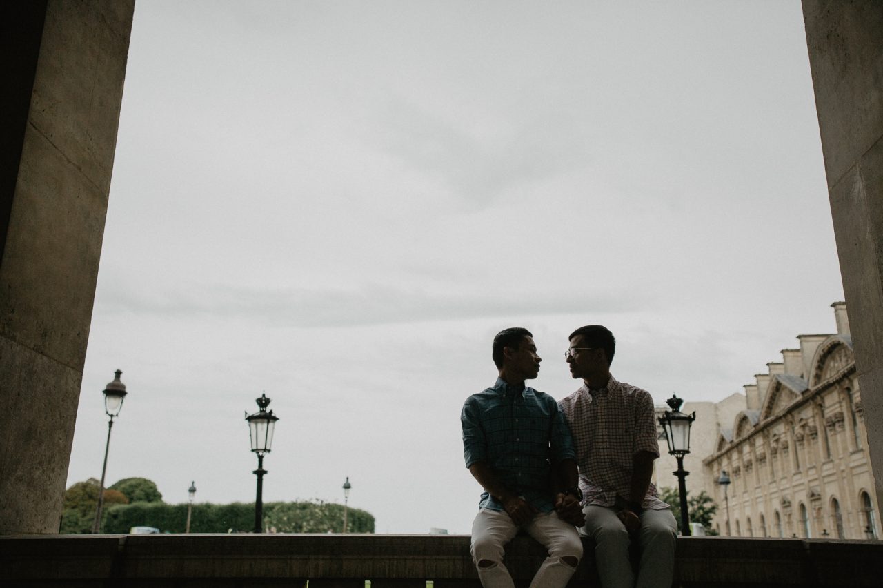 3Q1A9760-1280x853 Away We Wow in Paris Blog Weddings & Couples adrian and son ảnh cưới paris ảnh đôi paris away we wow paris chụp ảnh cưới châu âu chụp ảnh paris Couple Photography in Paris eiffel tower elopement photography paris engagement photography feature gay couple photography pre wedding paris same sex couple paris same sex couple photography vietnamese photographer paris wanderlust photography Wedding Photographer in Paris
