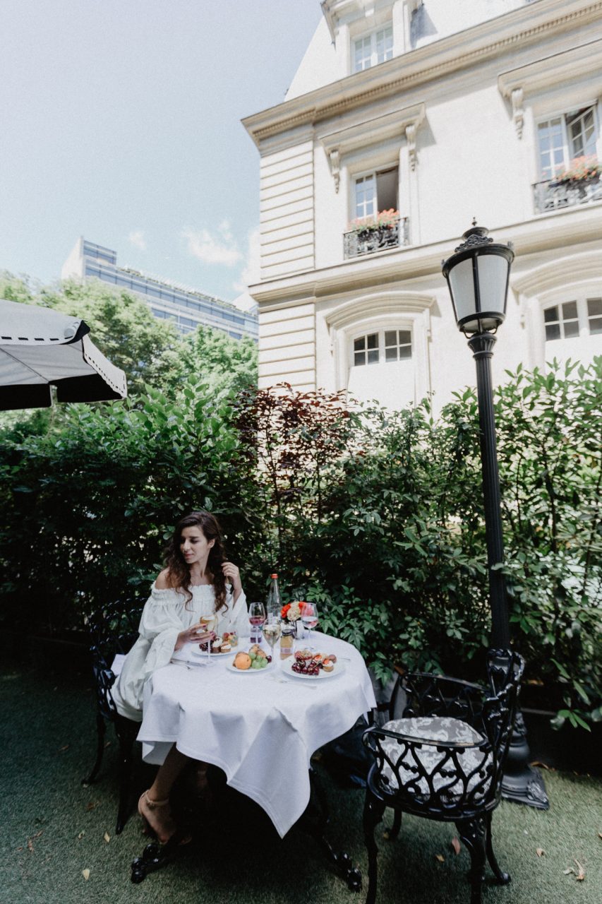 IMG_3944-853x1280 Travelling to wonderland with Ketevan (@katie.one) at Saint James Paris Blog Lifestyle blogger paris brunch paris hotel paris photoshoot hotel photographer paris instagram paris katie.one Ketevan Giorgadze lifestyle photographer lifestyle photographer paris luxury hotel paris saint james paris