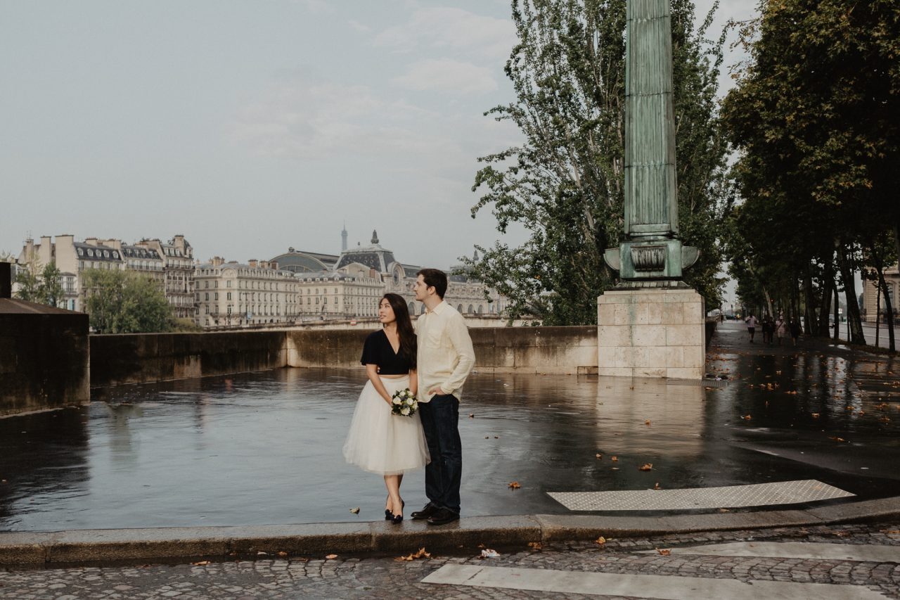3Q1A2511-Edit-1280x853 Paris under the rain Weddings & Couples couple louvre couple paris rain Couple Photography in Paris elopement photography paris engagement photography paris in the rain pont du carrousel pre wedding paris rain paris Wedding Photographer in Paris