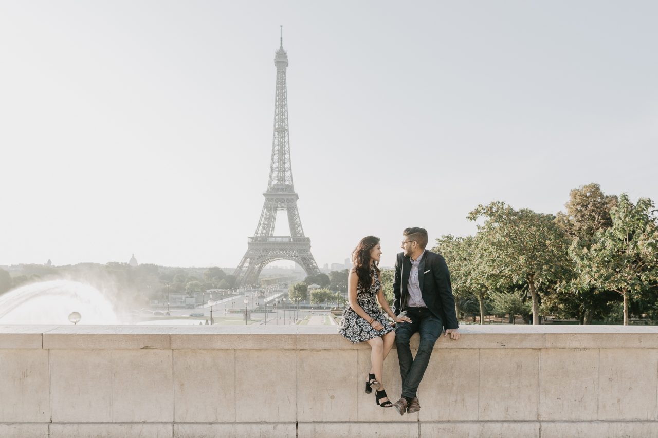 3Q1A2982-1280x853 The Perfect Parisian Surprise Proposal Couples Weddings & Couples chụp ảnh paris Couple Photography in Paris eiffel tower elopement photography paris engagement photography feature pre wedding paris surprise proposal surprise proposal paris Wedding Photographer in Paris
