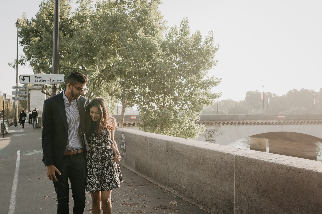 3Q1A3053-1280x853 The Perfect Parisian Surprise Proposal Couples Weddings & Couples chụp ảnh paris Couple Photography in Paris eiffel tower elopement photography paris engagement photography feature pre wedding paris surprise proposal surprise proposal paris Wedding Photographer in Paris