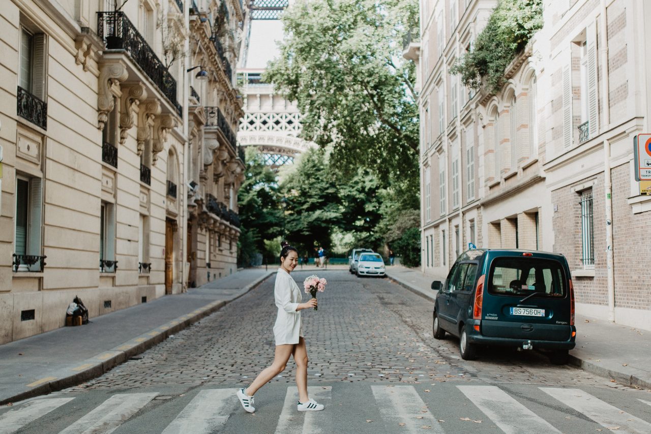 3Q1A8307-1280x854 Things to do in Paris with your best friend Blog Lifestyle ảnh đôi paris bạn thân paris best friend paris chụp ảnh paris chụp ảnh pháp paris Couple Photography in Paris du lich paris eiffel tower lifestyle photographer lifestyle photographer paris người việt tại paris tháp eiffel pháp things to do paris white paris