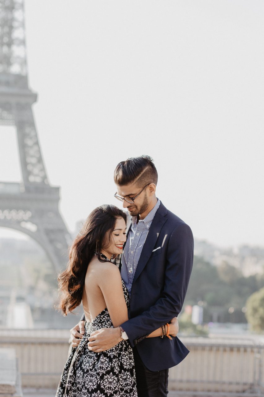 IMG_5242-853x1280 The Perfect Parisian Surprise Proposal Couples Weddings & Couples chụp ảnh paris Couple Photography in Paris eiffel tower elopement photography paris engagement photography feature pre wedding paris surprise proposal surprise proposal paris Wedding Photographer in Paris