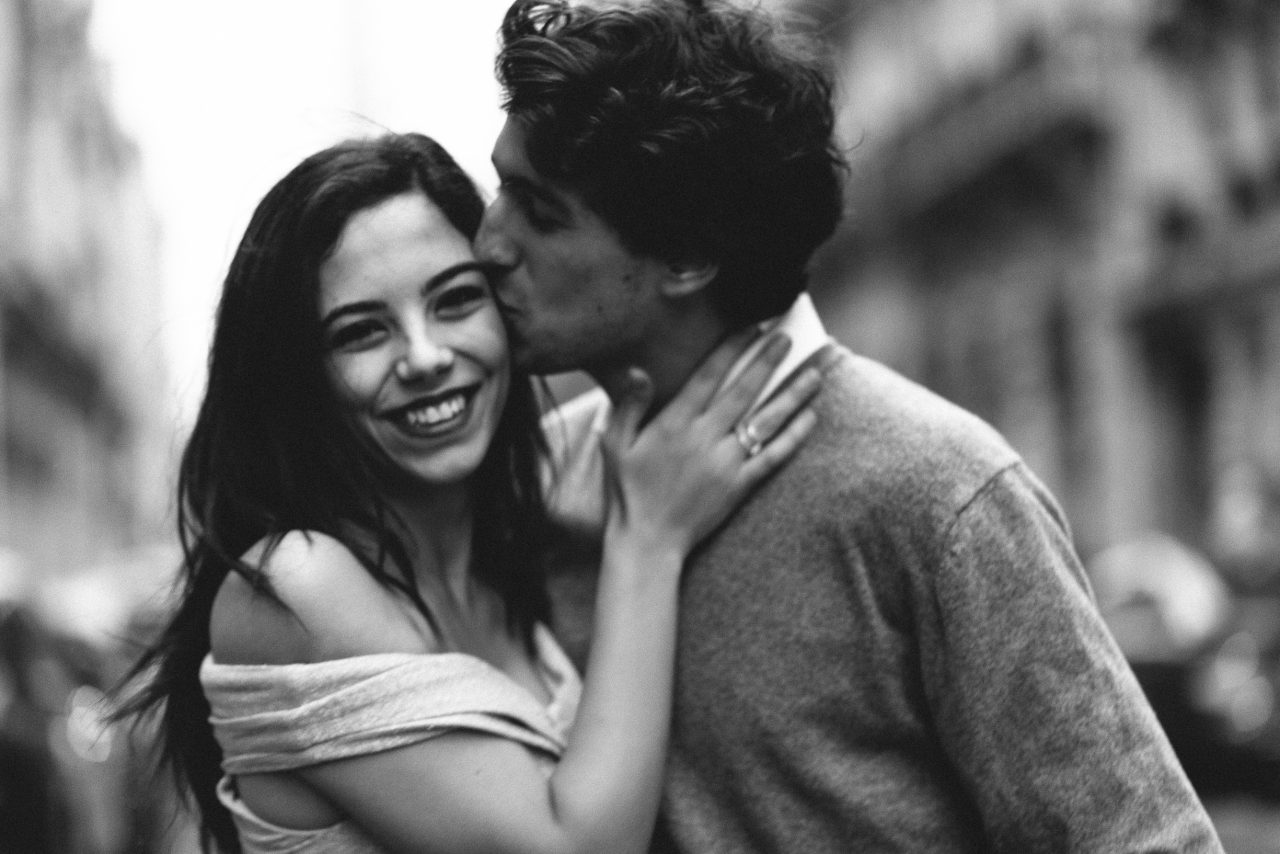 3Q1A1835-1280x854 Loving from a long distance Weddings & Couples Couple Photography in Paris eiffel tower elopement photography paris engagement photography feature italian couple italian photographer paris long distance relationship paris portrait paris