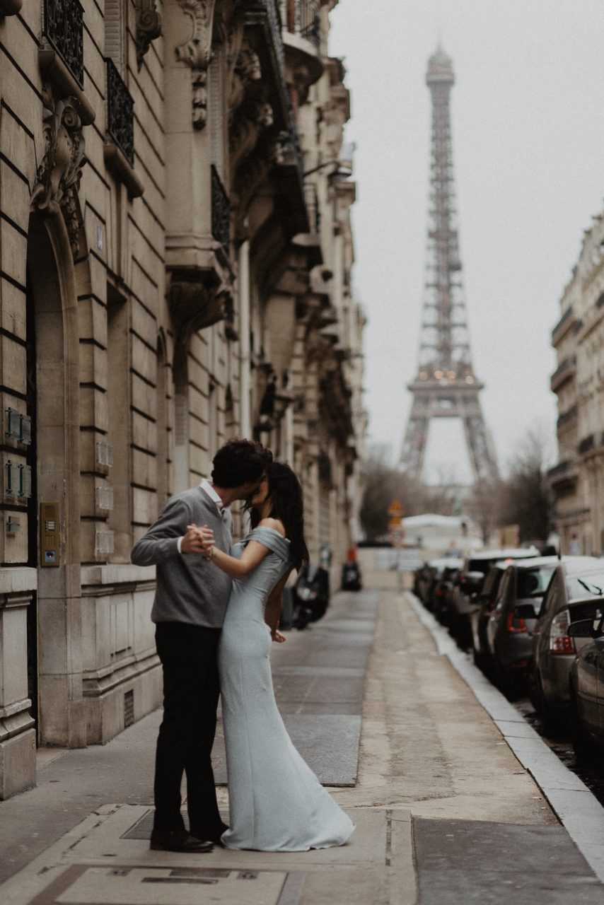 3Q1A1885-854x1280 Loving from a long distance Weddings & Couples Couple Photography in Paris eiffel tower elopement photography paris engagement photography feature italian couple italian photographer paris long distance relationship paris portrait paris