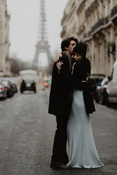 3Q1A1930-400x600 Loving from a long distance Weddings & Couples Couple Photography in Paris eiffel tower elopement photography paris engagement photography feature italian couple italian photographer paris long distance relationship paris portrait paris