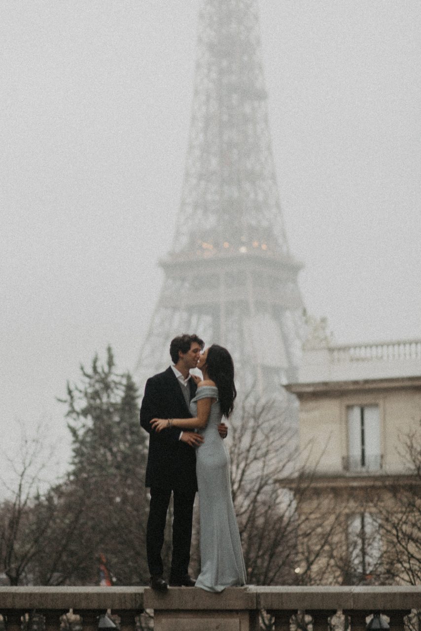 3Q1A2049-854x1280 Loving from a long distance Weddings & Couples Couple Photography in Paris eiffel tower elopement photography paris engagement photography feature italian couple italian photographer paris long distance relationship paris portrait paris