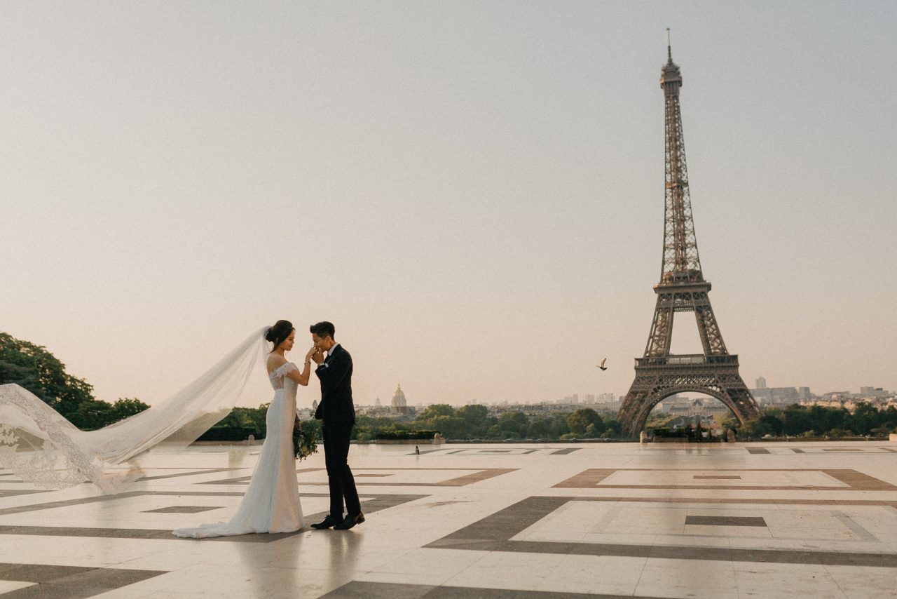 20180707065711-3Q1A6499-Edit-1280x854 A romantic pre-wedding in Paris Weddings Weddings & Couples ảnh cưới paris chụp ảnh paris Couple Photography in Paris eiffel tower elopement photography paris engagement photography feature fine art photographer paris moody photo paris paris photographer pre-wedding with Eiffel tower romantic paris photo runaway paris sweden photographer paris vietnamese photographer paris vintage photo paris wedding in paris Wedding Photographer in Paris