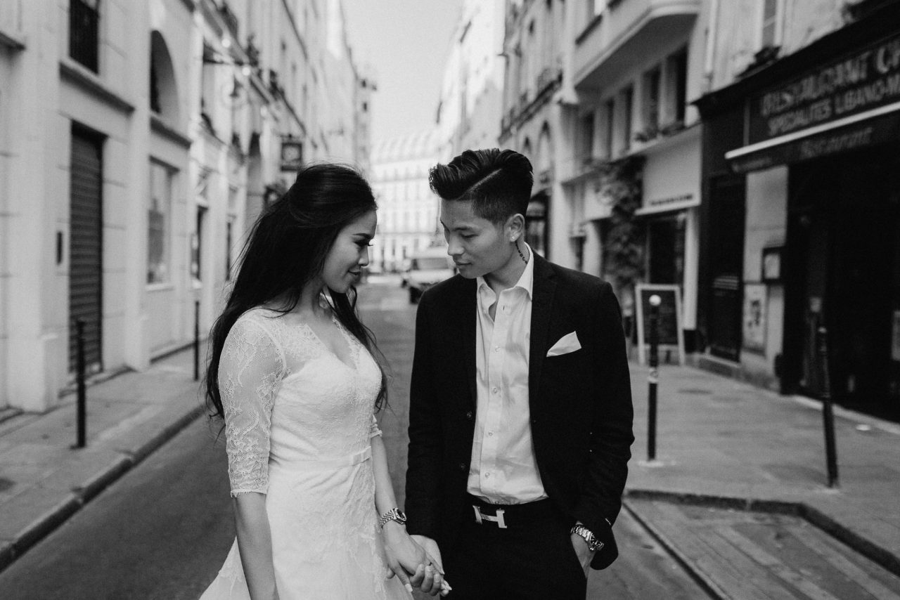 20180707101126-3Q1A6915-Edit-1280x854 A romantic pre-wedding in Paris Weddings Weddings & Couples ảnh cưới paris chụp ảnh paris Couple Photography in Paris eiffel tower elopement photography paris engagement photography feature fine art photographer paris moody photo paris paris photographer pre-wedding with Eiffel tower romantic paris photo runaway paris sweden photographer paris vietnamese photographer paris vintage photo paris wedding in paris Wedding Photographer in Paris